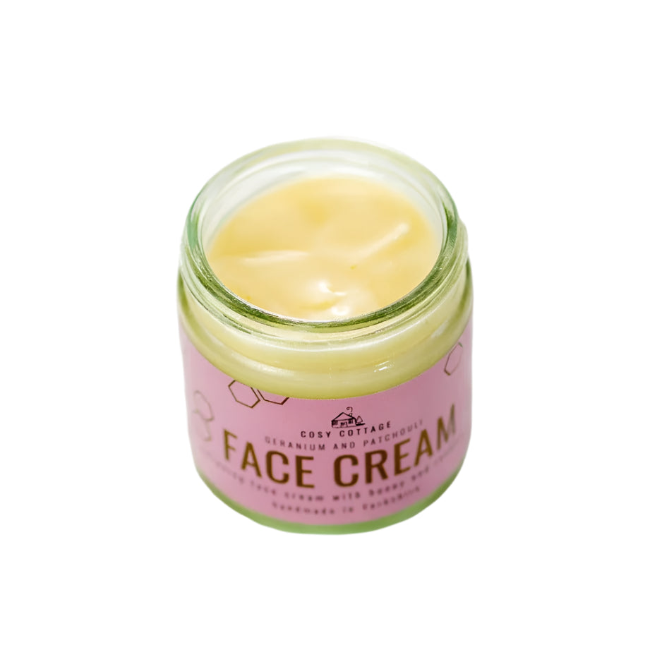 Cosy Cottage Soap Natural Face Cream with Geranium & Patchouli, lid off, texture