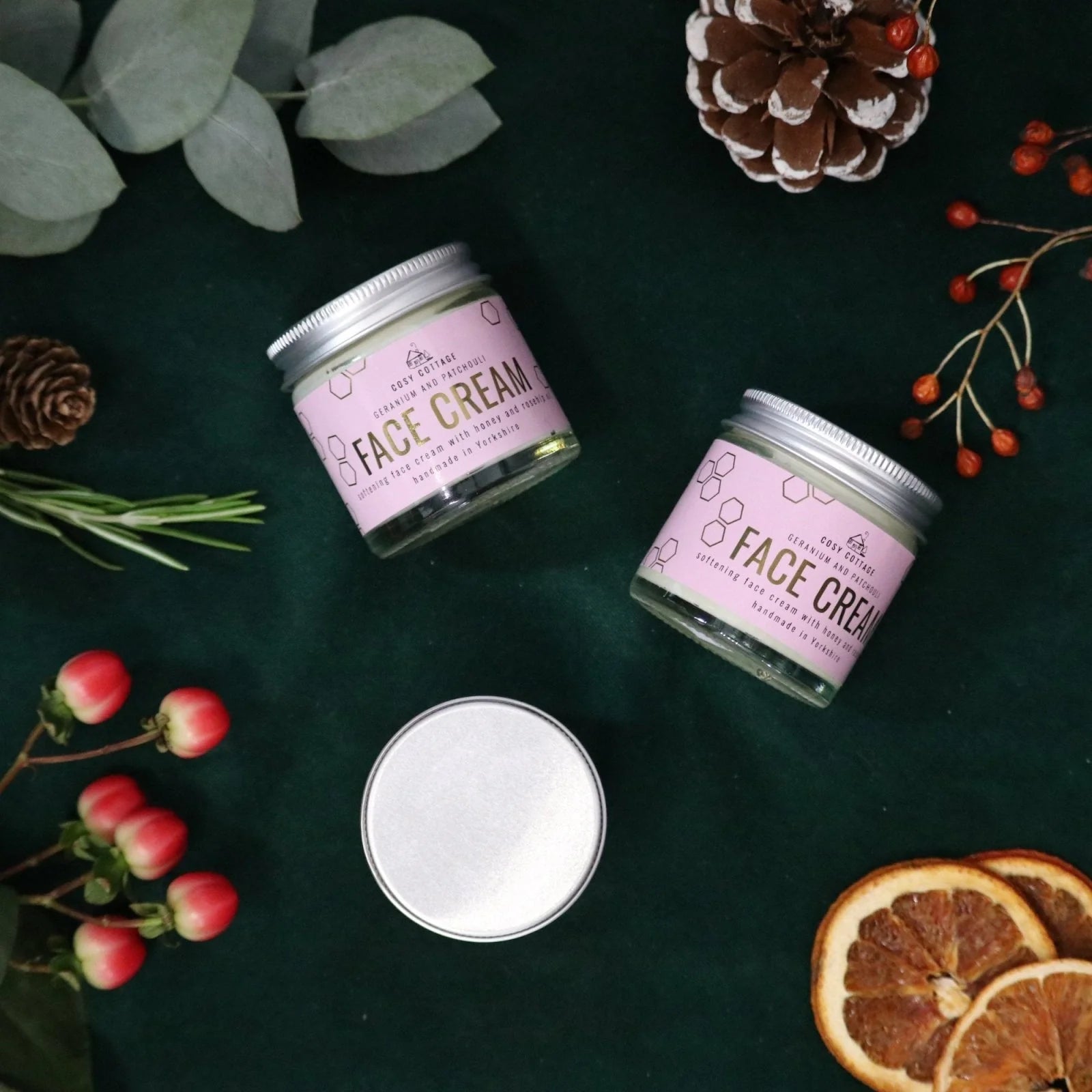 Cosy Cottage Soap Natural Face Cream with Geranium & Patchouli, top